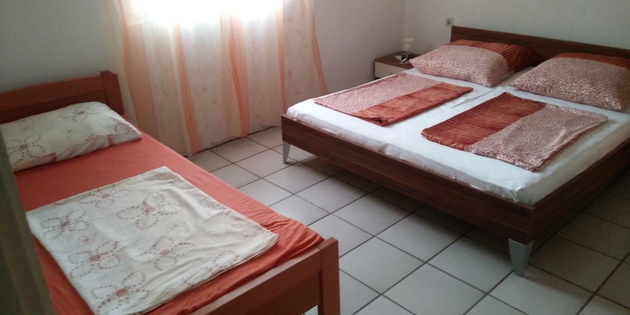 Apartman Pave & Ilija Jr Lopar Bagian luar foto