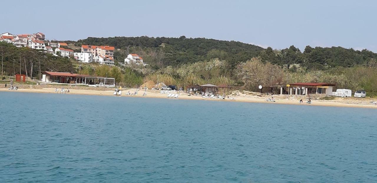 Apartman Pave & Ilija Jr Lopar Bagian luar foto